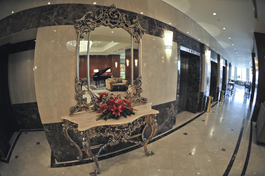 Safir International Hotel Kuwait Kuwait City Exterior foto